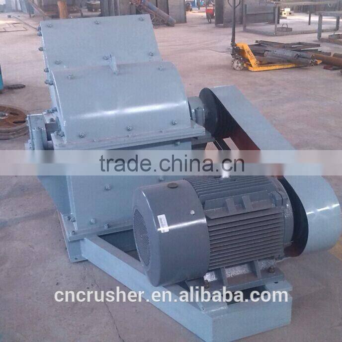 Fine crushing mini hammer mill crusher for sale