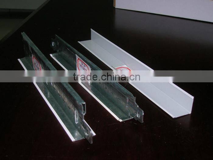 Main tee roll forming machine