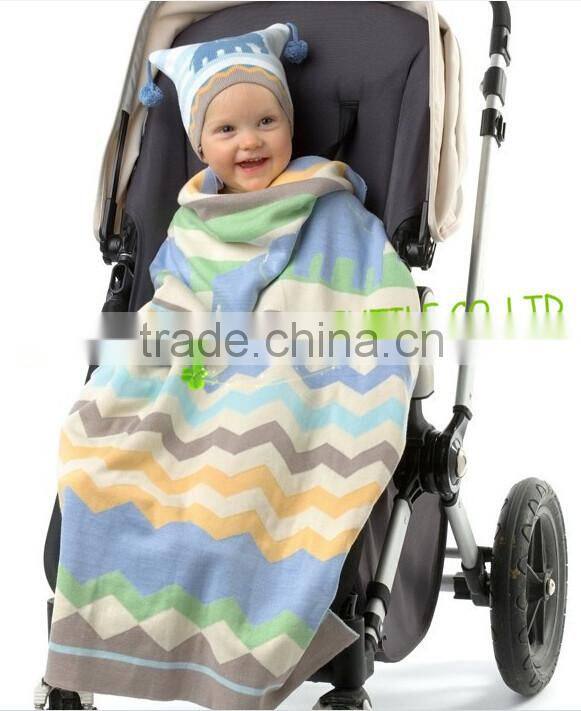 70*90cm 100% Cotton Hole Design Baby Breathable Blanket