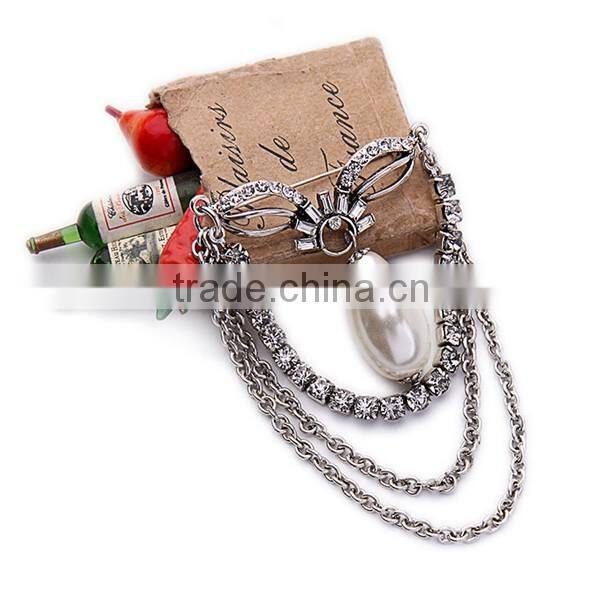 Fashion Elegant Pearl Design Multilayer Personality Brooch