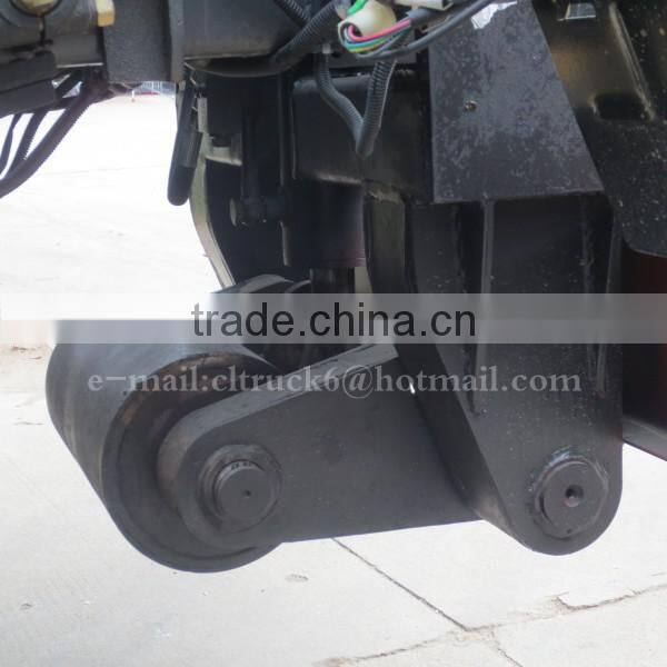 4*2 DONGFENG Detachable Compartment Garbage Truck 12m3