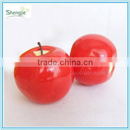 Artificial fruits and vegetables