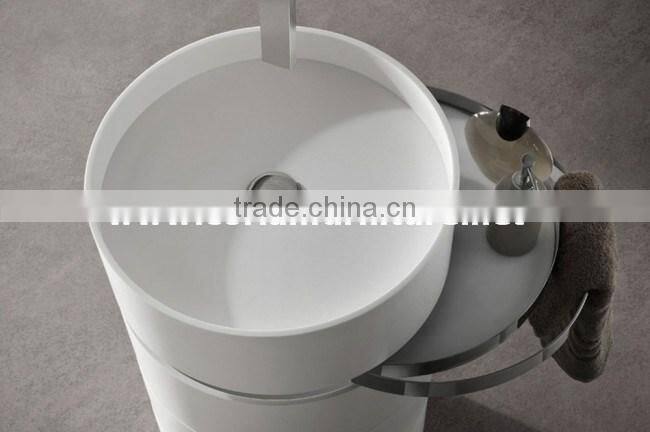 Free standing bathroom wash stand