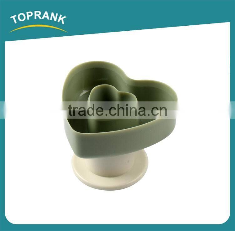Toprank BSCI Factory Gift DIY Lovely 3D ABS Donut Mold Bread Dough Cutter Doughnut Cutter,Baking Cake Tools Donut Mold