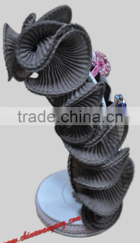 ballet shoes with flowerring ring display stand