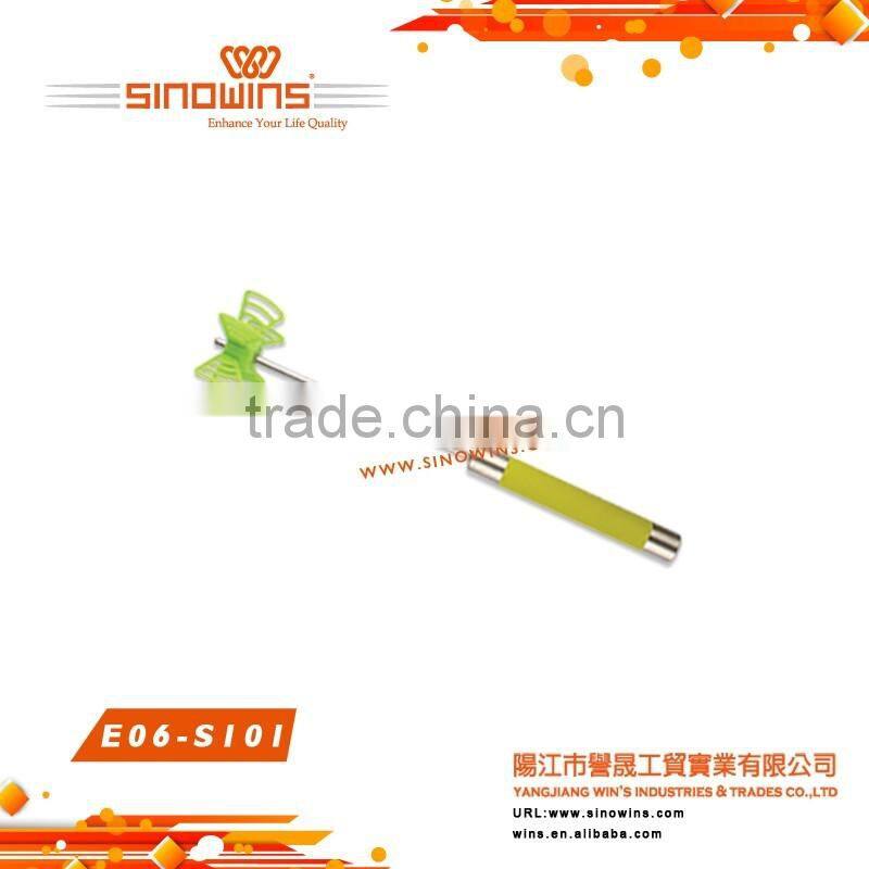 Food Grade Stainless steel Kitchen tools hand rotating egg whisk