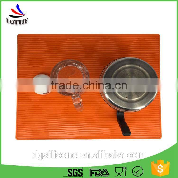 China manufacturer custom silicone dab mat heat resistant silicone mat/custom silicone mat with custom printing