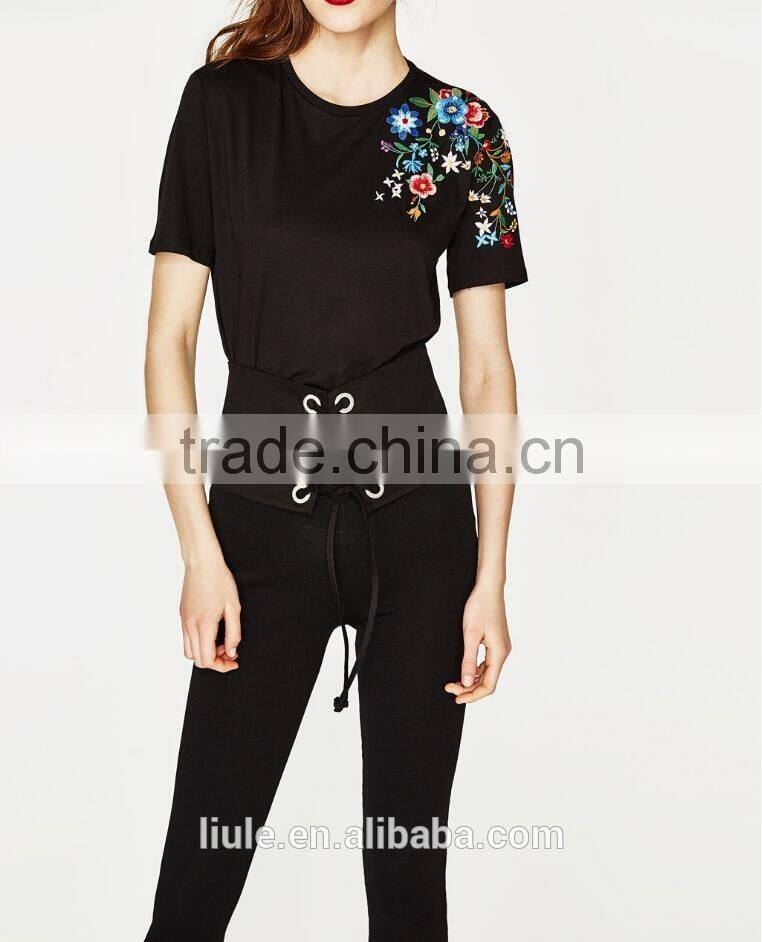 New Design Embroidered T-shirt For Female Popular Design Woman Shirt