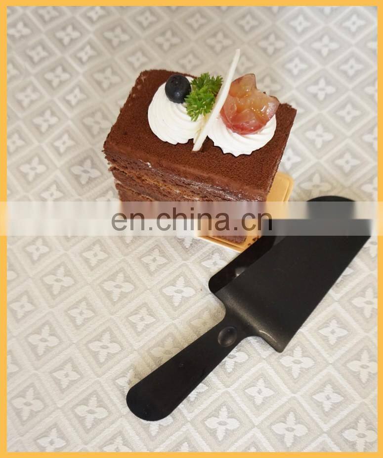 New cheap eco-friendly beautiful plastic knife