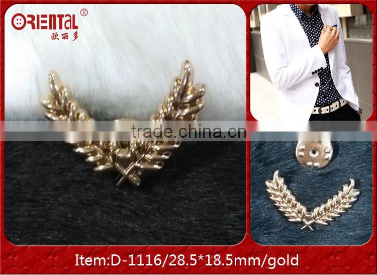 gold double straw crossed alloy brooch