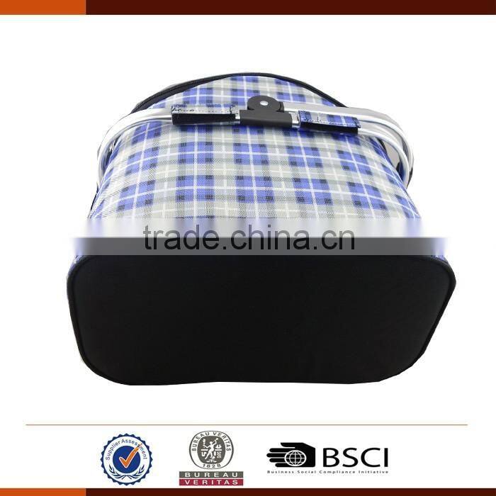 Customizable Insulated Cooler Basket Bag for Picnic