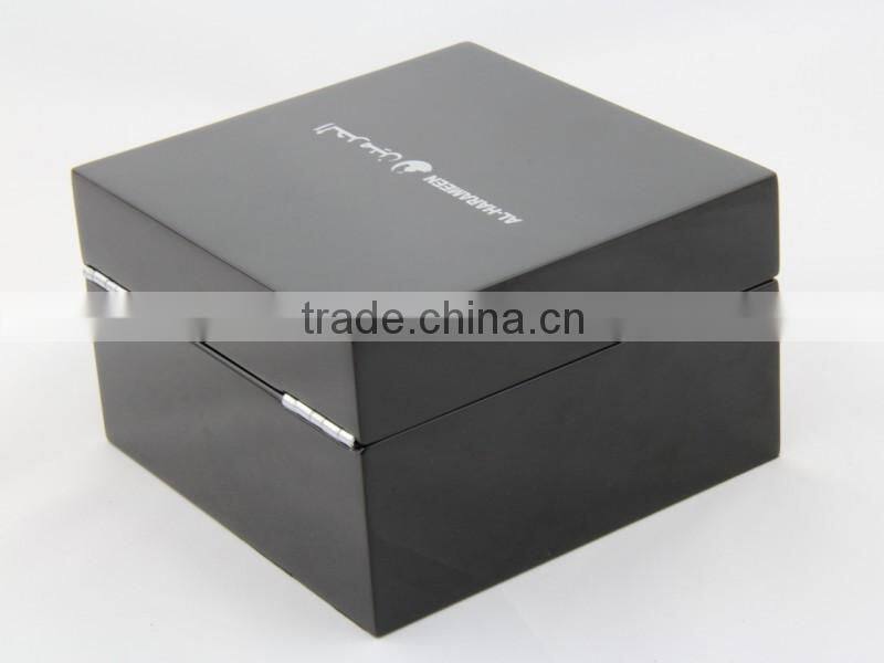 Luxury custom Logo High lacquer Wooden watch box