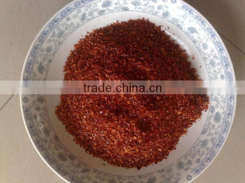 export chilli crush,red dried chilli crush,red hot chilli crush,chilli crush with 40% seeds 002