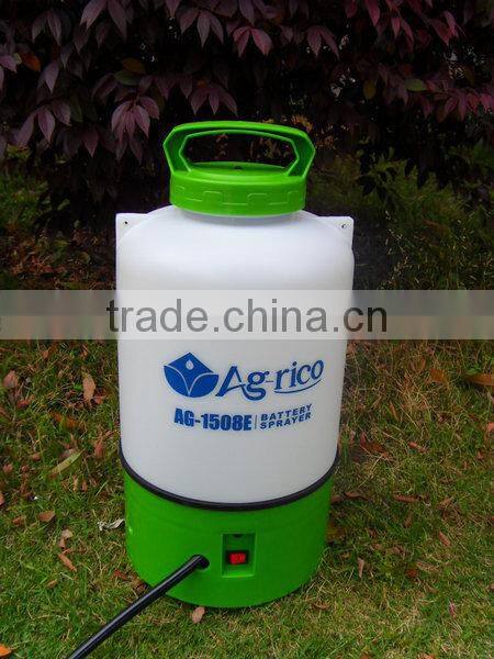 2015 NEW 8L batteyer pump sprayer on wheels