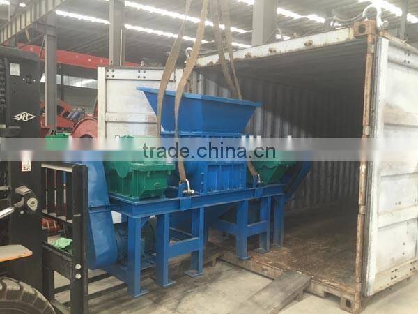 Large life garbage crusher for rectcling