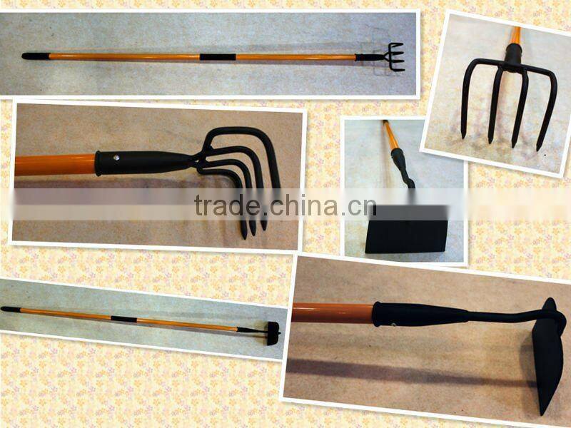 SH004 GARDEN HOE WIEH SHORT WOODEN HANDLE