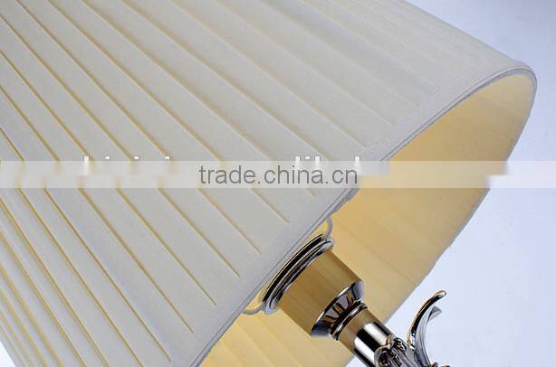 Pineapple design clear K9 crystal table lamp with fabric lampshade