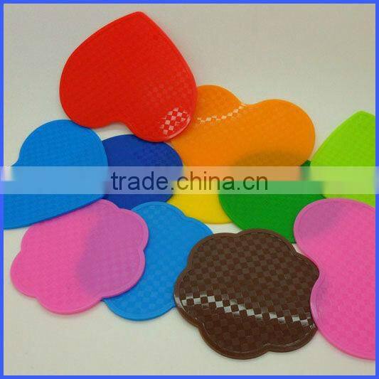 Round silicone pads for bowl or pot