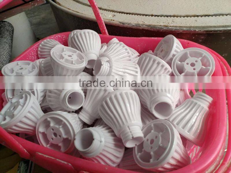 Bakelite &Plastic Lampholder F 1404 E14