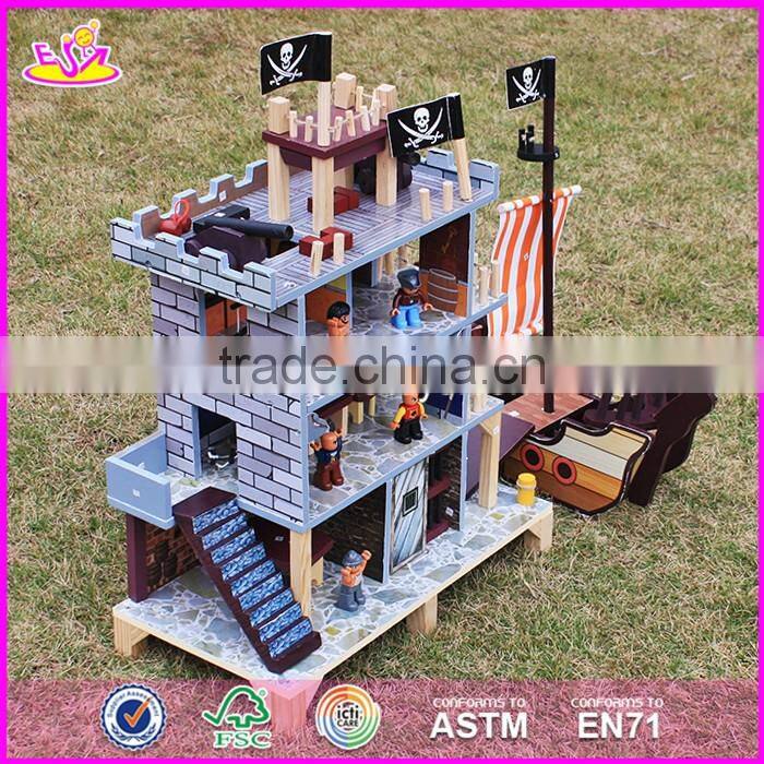 2017 new design boys pretend play wooden pirate doll house with pirate boat W06A162