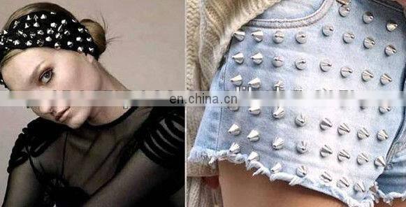 hot sell punk ccb skull studs glue on clothing bags garment accessories