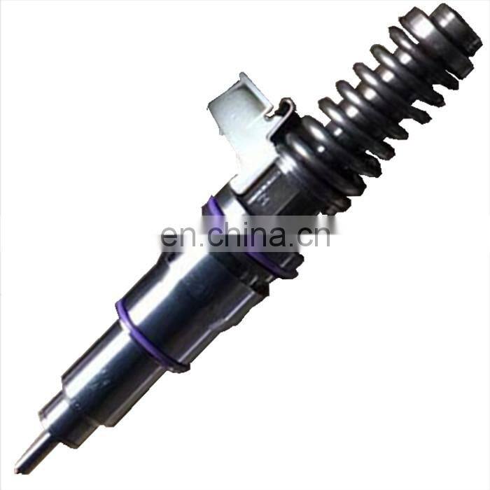 European truck engine fuel injector 20440388 / VOE20440388