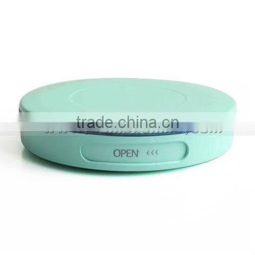 Powdery cake box portable power bank 4400 mah