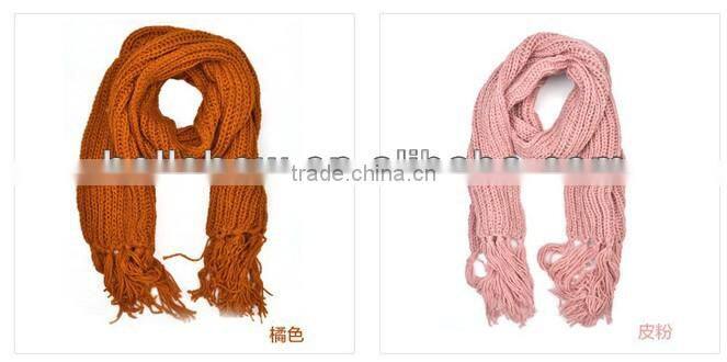 2013 Fashion Long Tassel Lady Knitted Scarf