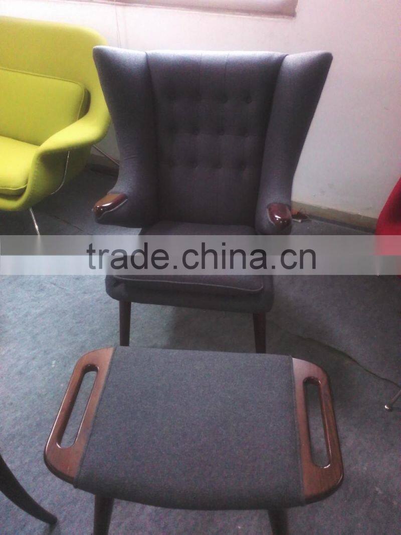 Hans J Wegner classic design papa chair with ottoman