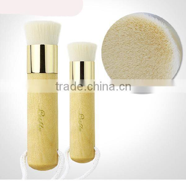 Medium Size Wood Handle Facial Brush Wash Face Brush Facial Cleaning Brush