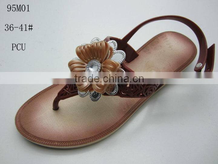 Hot Selling and Fashion PCU Women Slippers with Flower for Summer 2014
