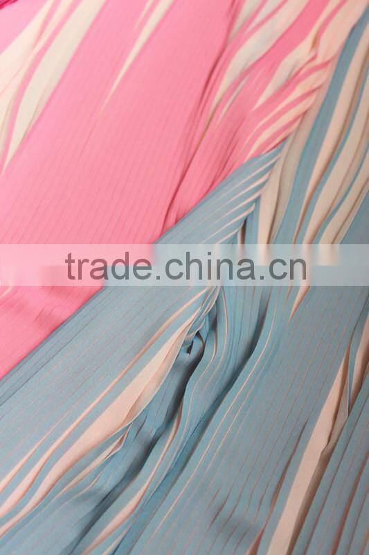 Two tone colors printed woven fabric pleated chiffon fabrics for girls party dresses