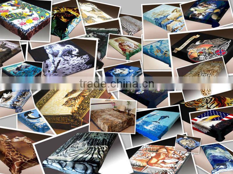 Yiwu China Suppliers Longfortune 100% polyester wholesale thermal protection cheap stock cuddly blanket factory china