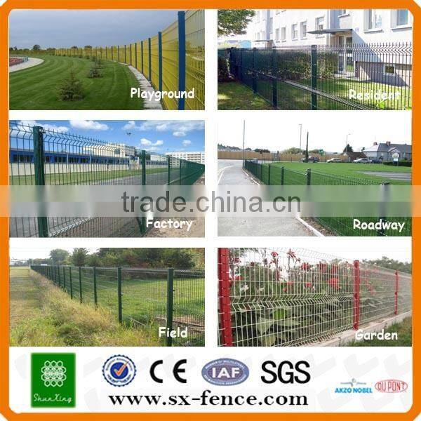 China supplier Ornamental Iron Fence Points hog wire fence panels