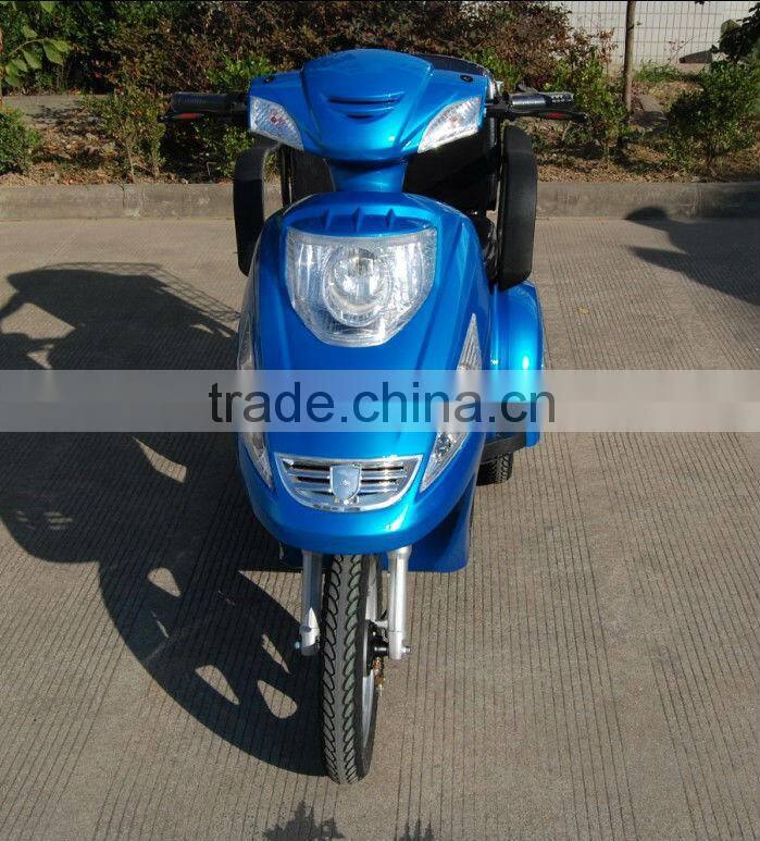 3 wheel mobility scooter