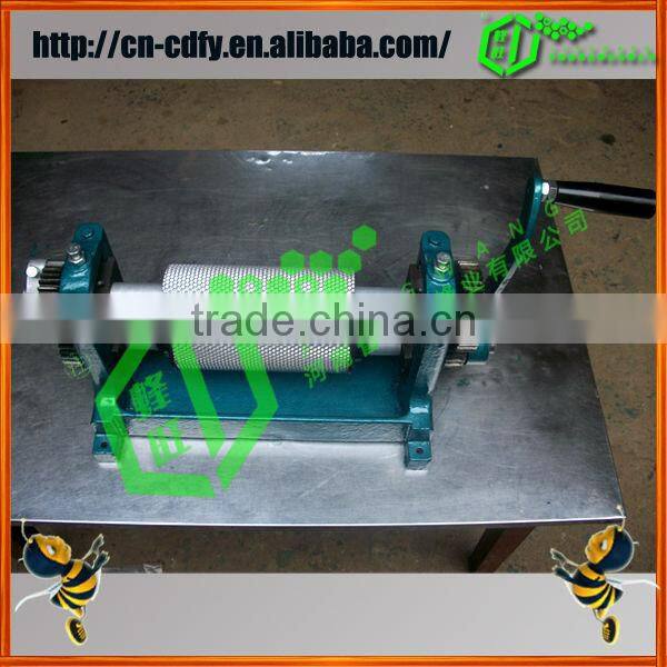 310mm comb foundation roller manual smooth foundation roller machine