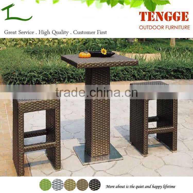 TG15-0067 Patio aluminum frame pe wicker bar set