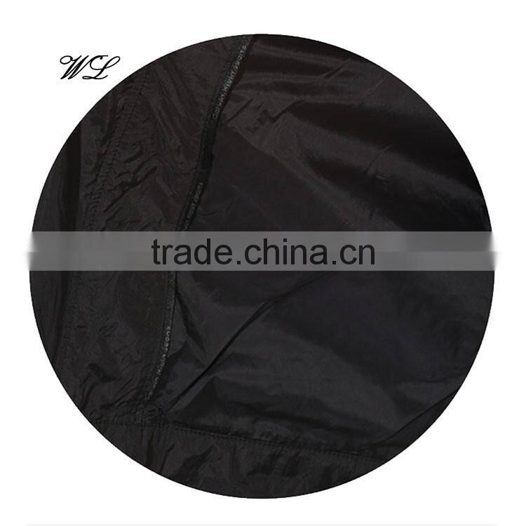 Man OEM Shiny Nylon Jacket Waterproof Fabric Customised PaddedJackets