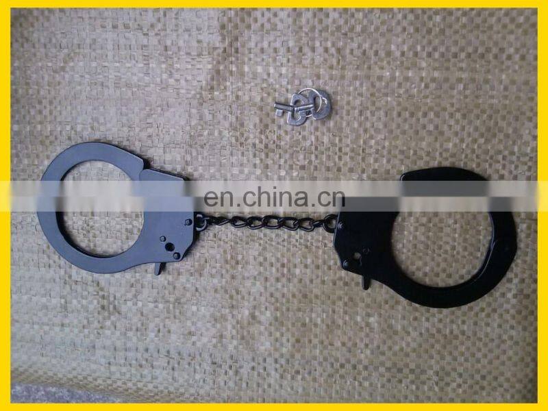 factory direct sales taiwan engraved handcuffs toys