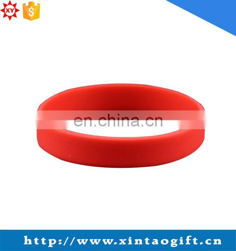 Custom 100% tyvek wristband manufacturer