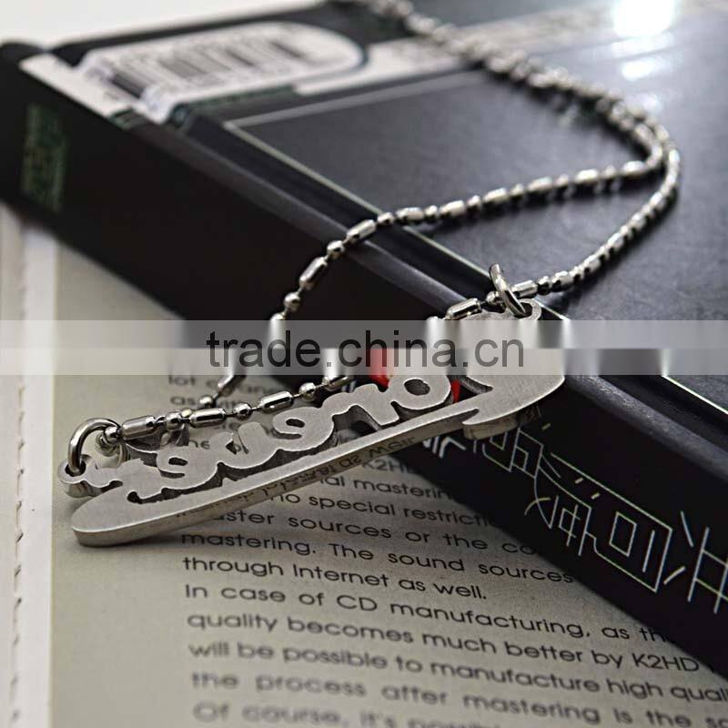 Mothers Day Wholesale Gifts Alphabet Letter Silver Pendant