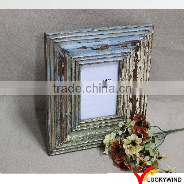 5x7 Wood Picture Frame with Vintage Finishing