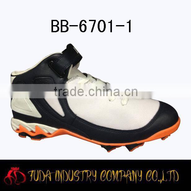 most popular baseball shoes