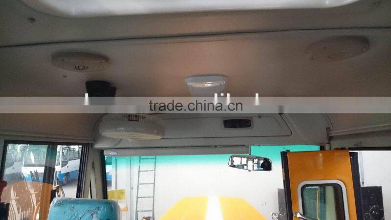 China 5.2m new yellow school bus with gasoline engine for sale