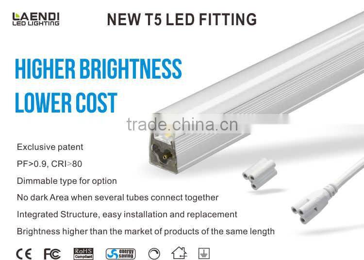 18W Useful and Pantented Hot selling T5 LED Fitting