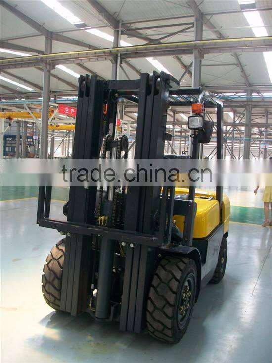 3.0Ton Automatic Diesel Forklift Trucks With Isuzu C240 engine