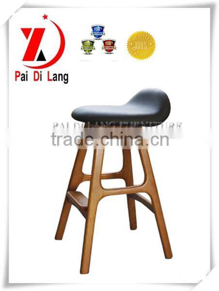 Latest Design High Quality Antique Solid Wood Bar Chair