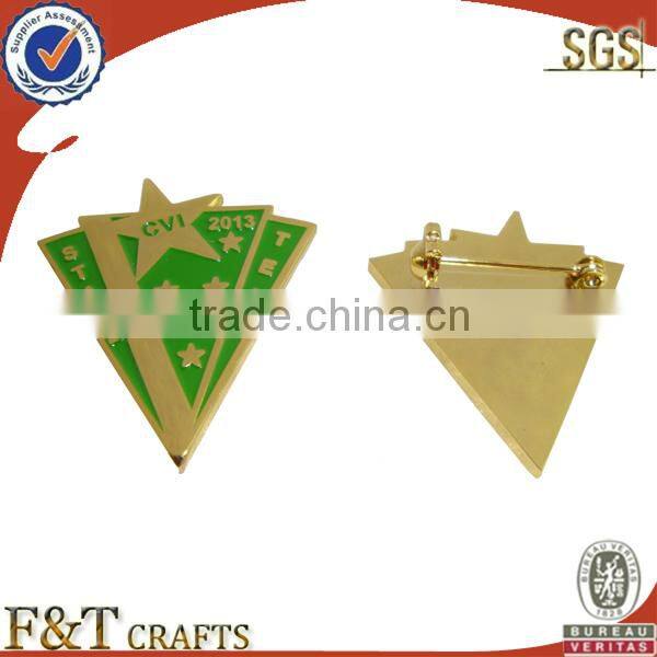 Factory making custom lapel pins cheap in China
