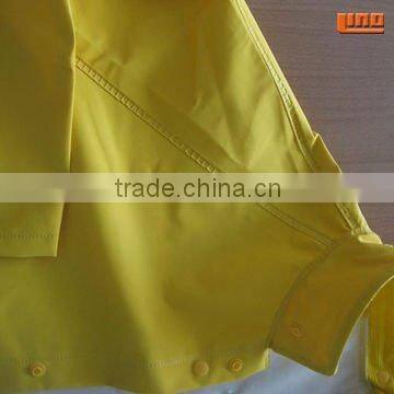 0.35mm yellow pvc raincoats