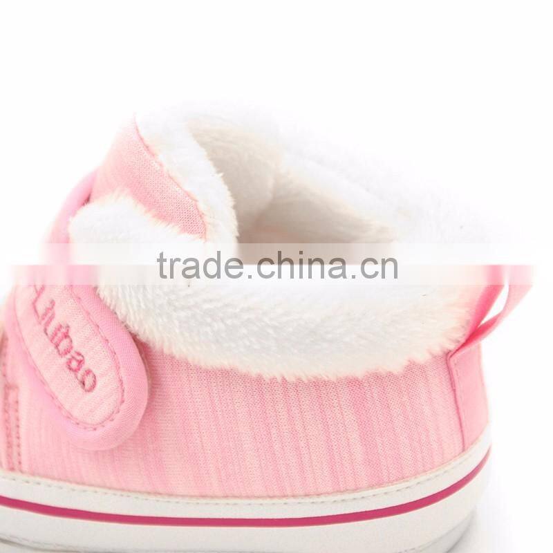 2016 XIAOLIUBAO baby warm shoes with knitted cartoon